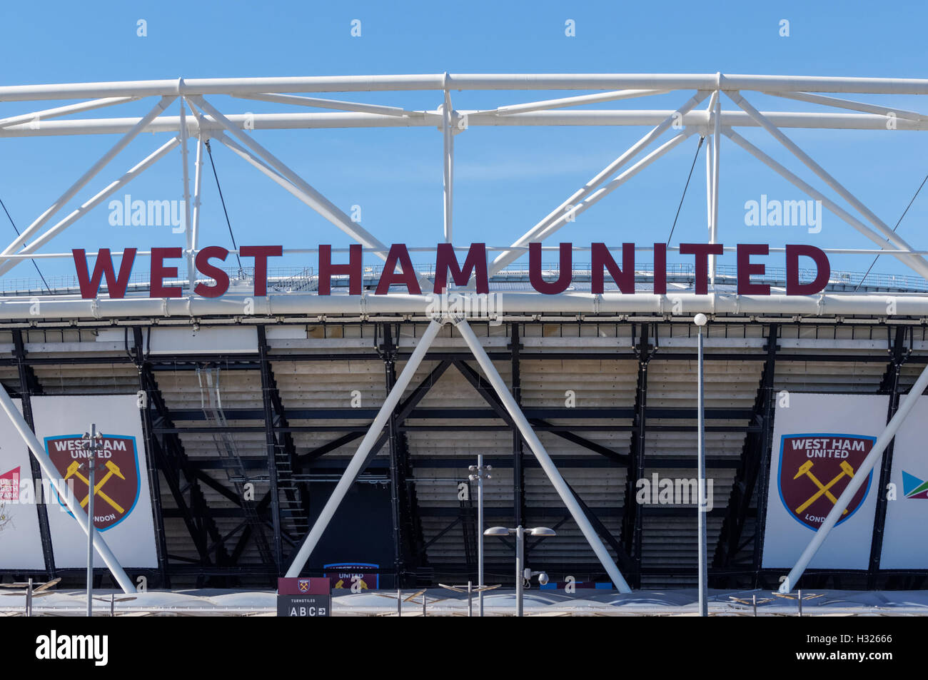 West Ham lo stadio di Londra presso la Queen Elizabeth Olympic Park, Londra England Regno Unito Regno Unito Foto Stock