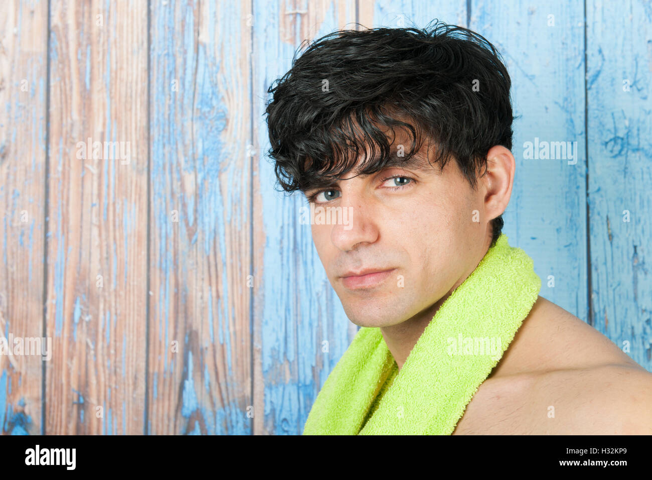 Uomo in spiaggia Foto Stock