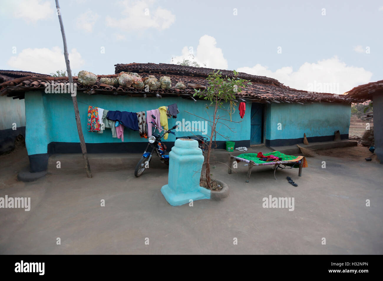 Tradizionale casa di fango, KHARIA tribù, Khadiyapara village, Chattisgarh, India Foto Stock