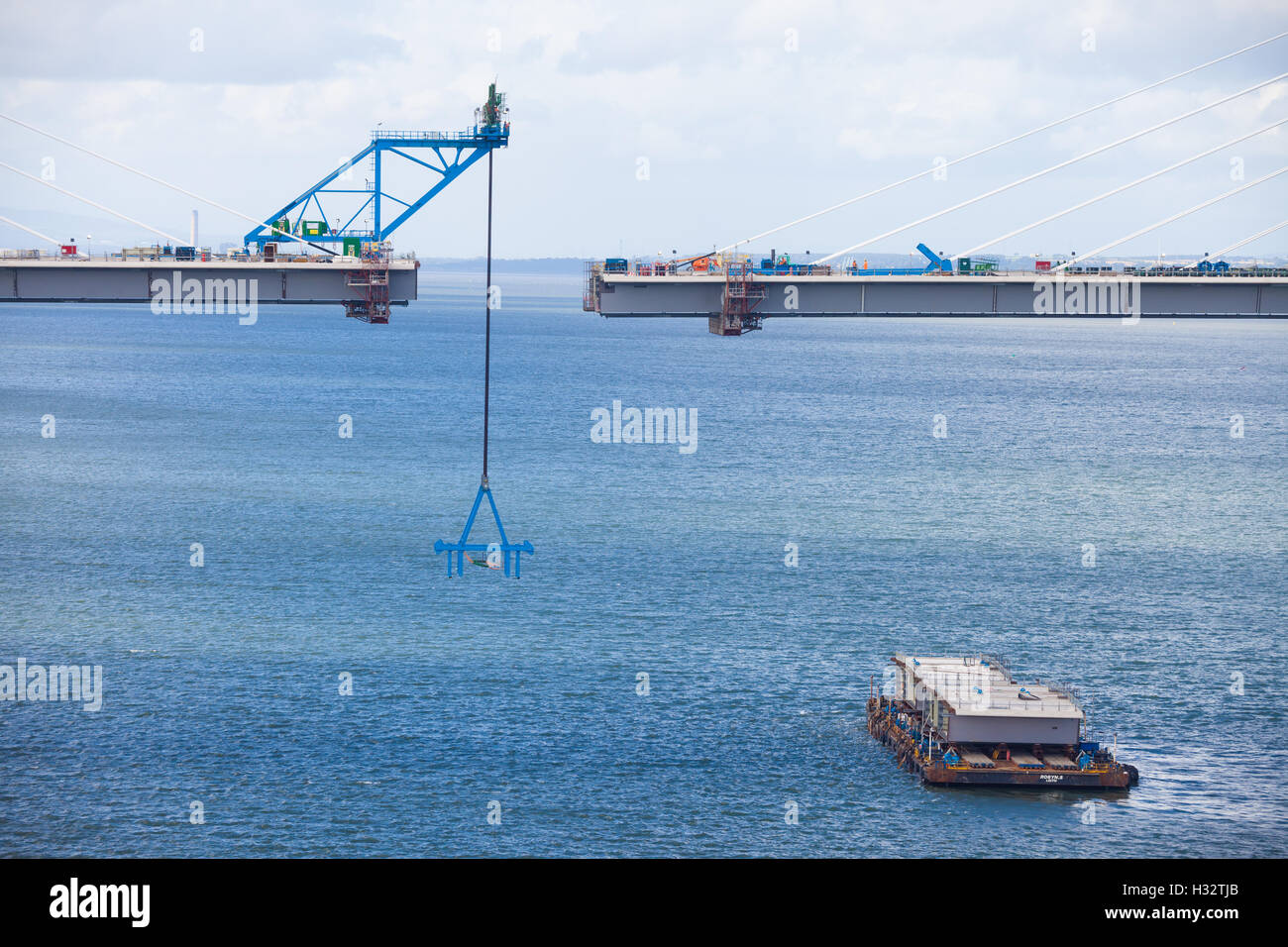 Costruzione del nuovo Queensferry attraversando il Firth of Forth, Scozia. Foto Stock