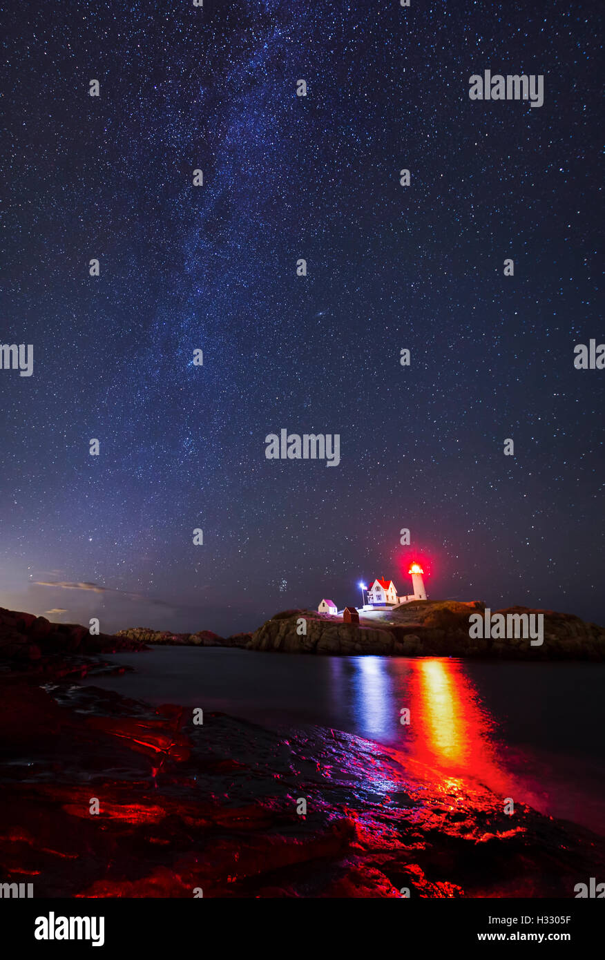 Spettacolare la notte a Nubble Light - Cape Neddick Faro - Sohier Park - York Maine Foto Stock