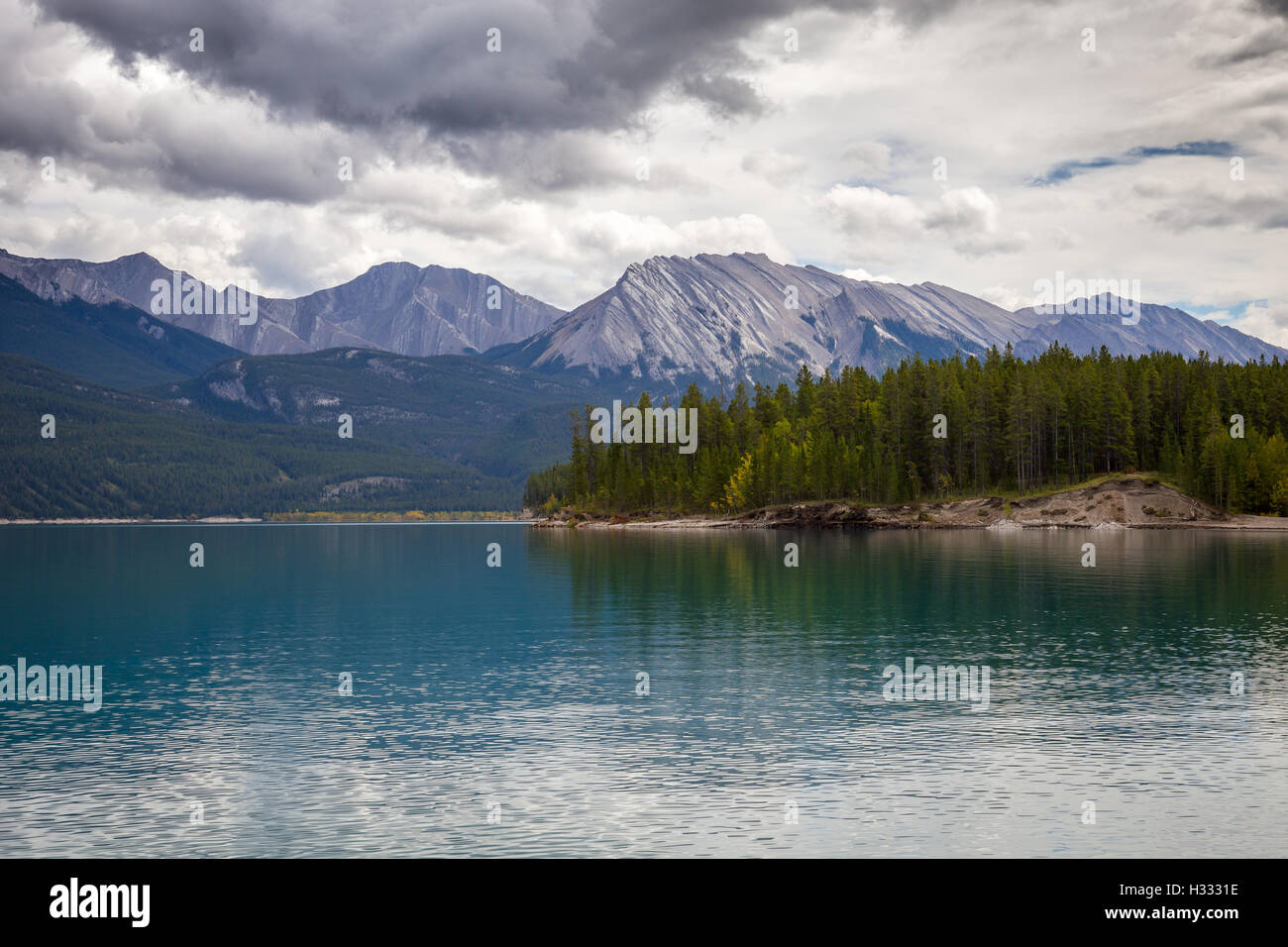 Vista del lago di Abramo su un nuvoloso pomeriggio. Foto Stock