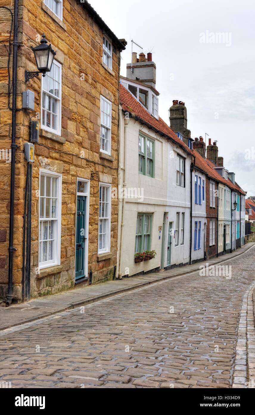 Holiday Cottages Henrietta Street Whitby North Yorkshire England Regno Unito Foto Stock