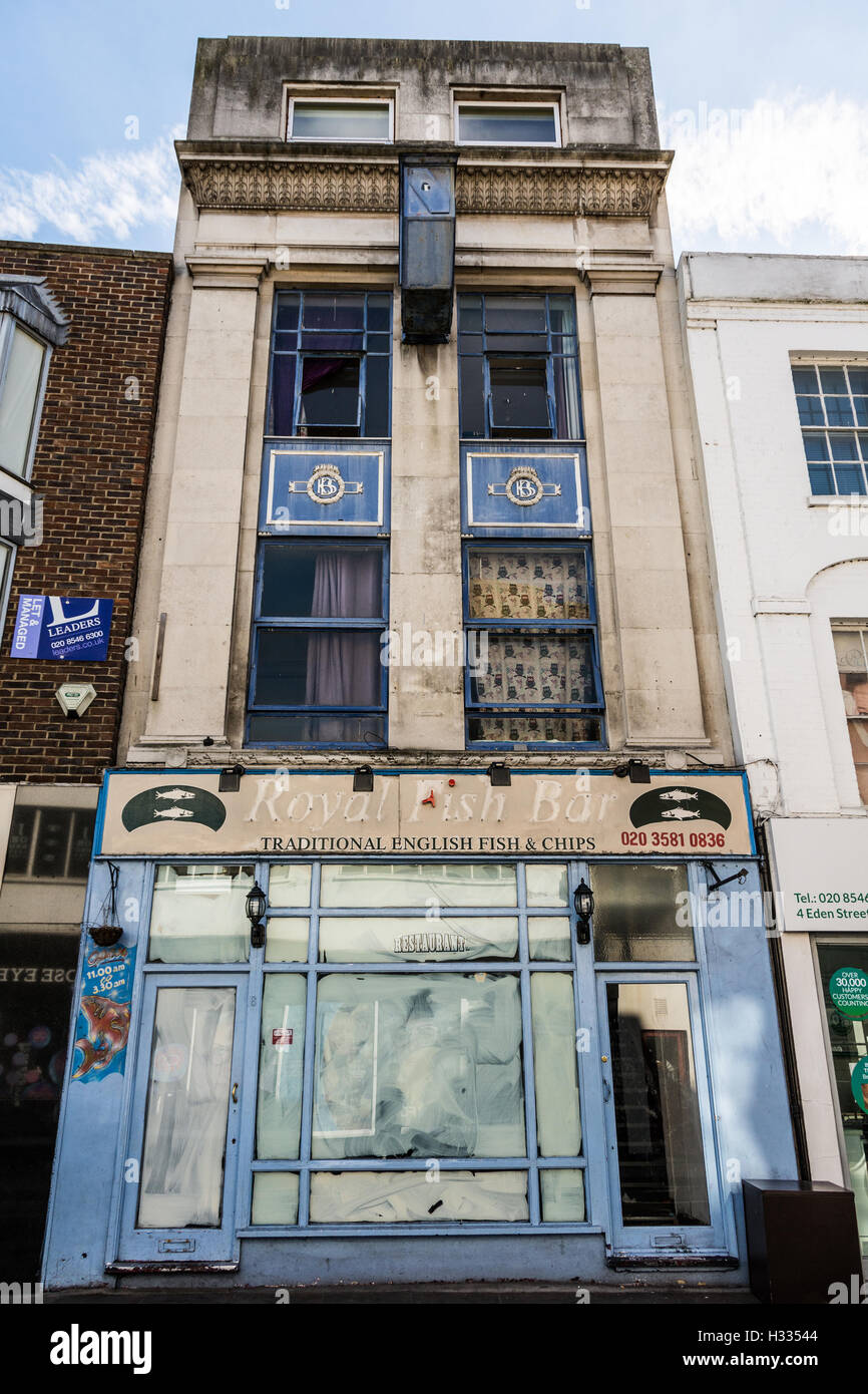 Esterno della ex Kingston Building Society in Kingston-Upon-Thames in Surrey, Inghilterra, Regno Unito Foto Stock