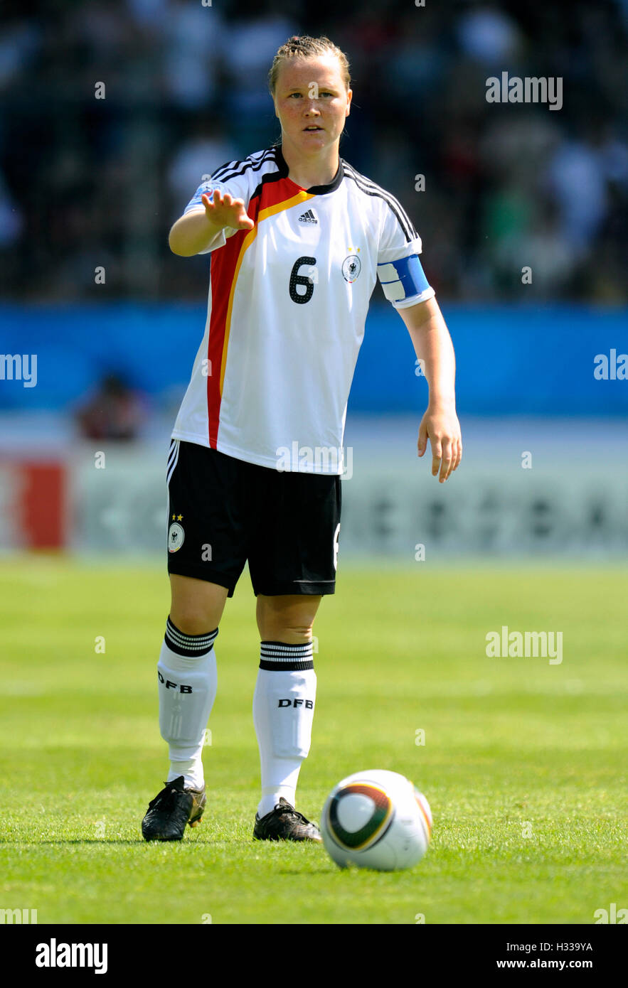 Marina Hegering, FIFA U-20 Coppa del Mondo Donne 2010, gruppo A, Germania - Costa Rica 4:2 Nel Ruhrstadion stadium, Bochum Foto Stock