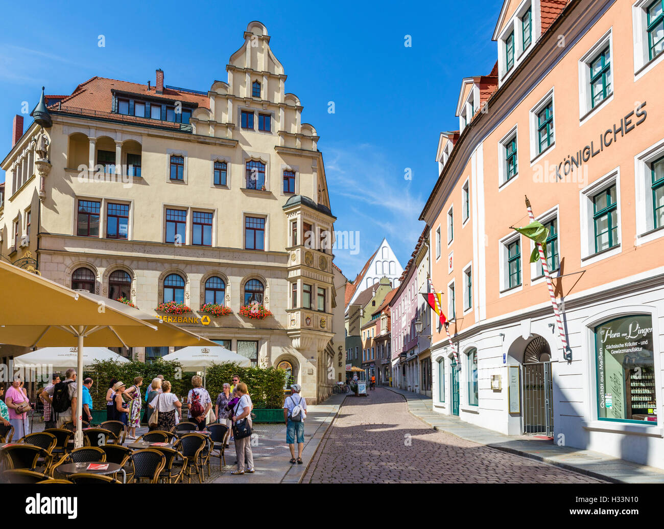 Visualizzare fino Elbstrasse da Heinrichsplatz nella città vecchia, Meissen, Bassa Sassonia, Germania Foto Stock