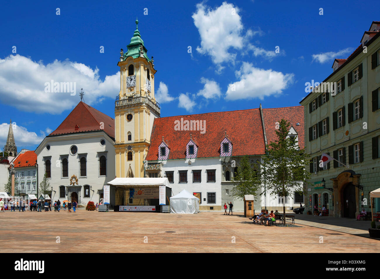 Altes Rathaus mit Stadtmuseum auf dem Hauptplatz a Bratislava, Westslowakei, Slowakische Republik Foto Stock