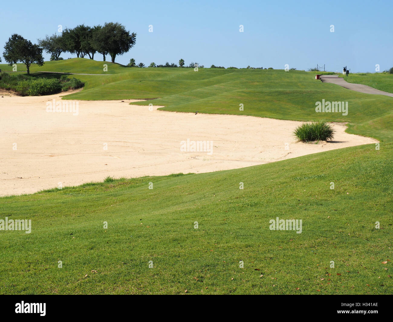 La sabbia trappola bunker o su un campo da golf Foto Stock