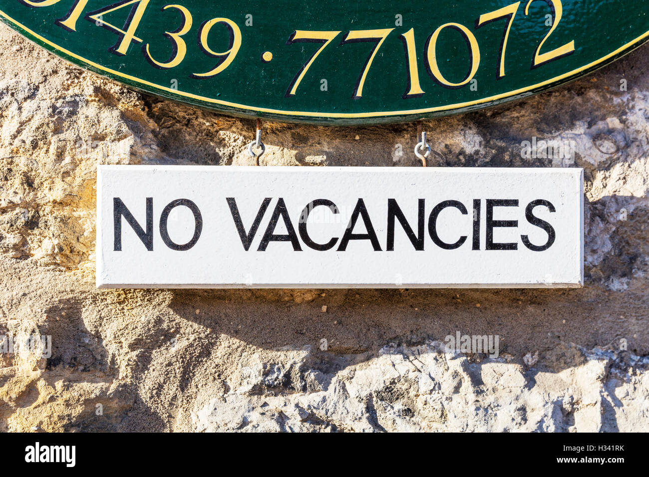 N. Posti vacanti segno segni hotel nessuna stanza piena di capacità guest house n. Posti vacanti segno REGNO UNITO Inghilterra GB Foto Stock