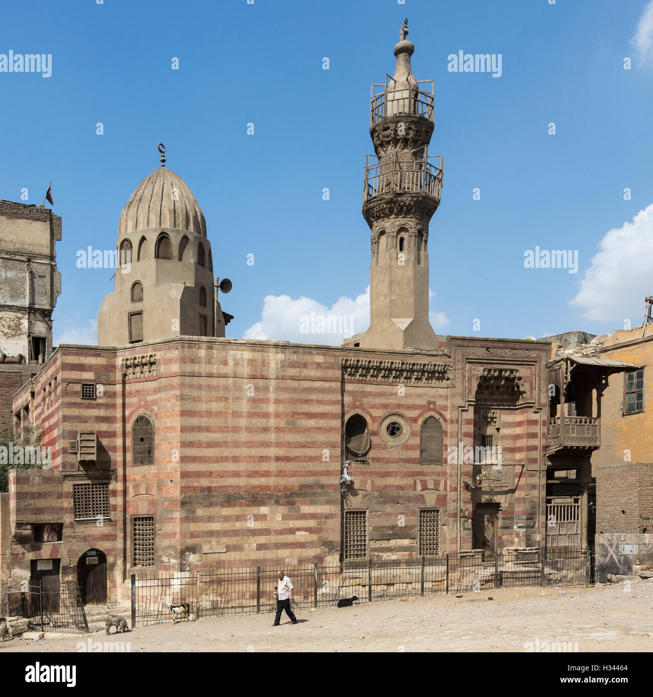 La facciata esterna, Il Cairo, Egitto, Moschea funeraria di Jawhar al-Lala (1430) Foto Stock