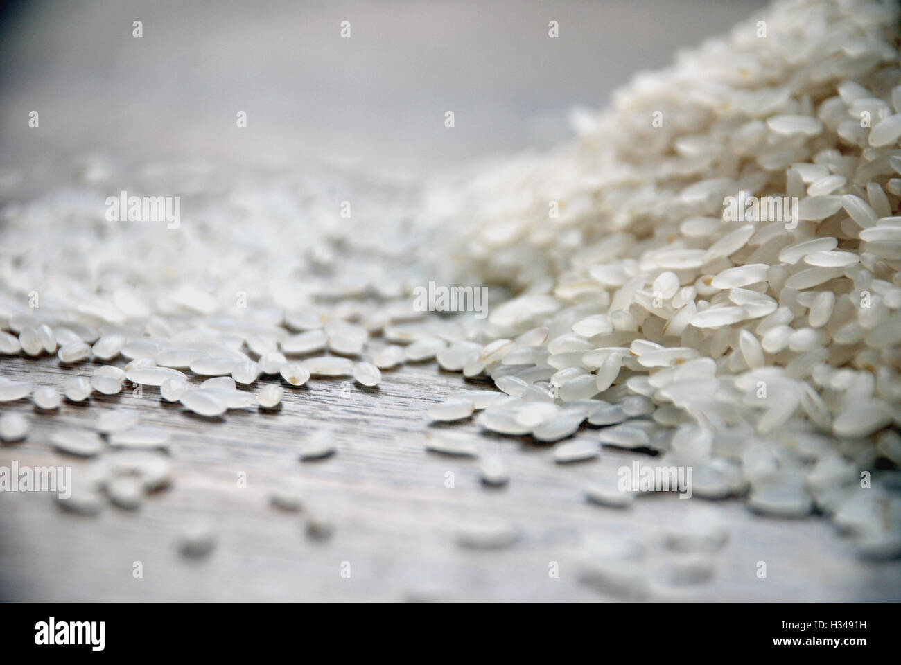 Riso bianco e grani di riso Foto Stock