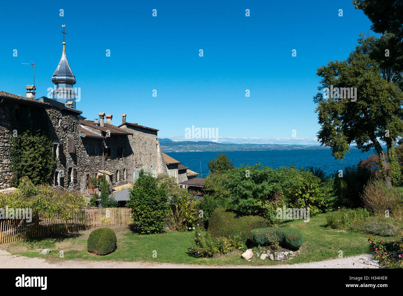 Storico medievale Borgo di Yvoire, sul Lago di Ginevra, Alta Savoia, Francia Foto Stock