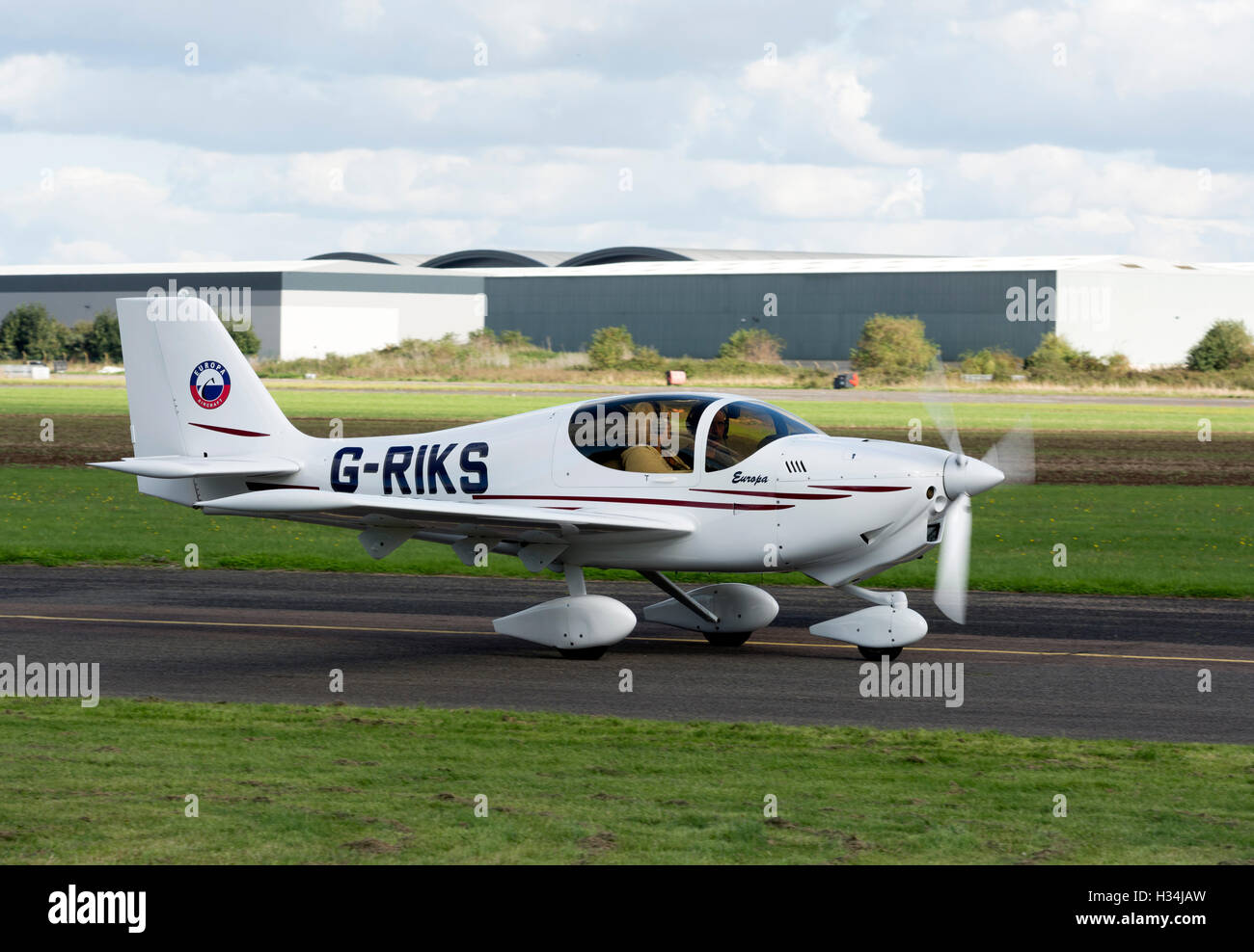 L'aviazione europea Europa XS a Wellesbourne Airfield, Warwickshire, Regno Unito (G-RIKS) Foto Stock