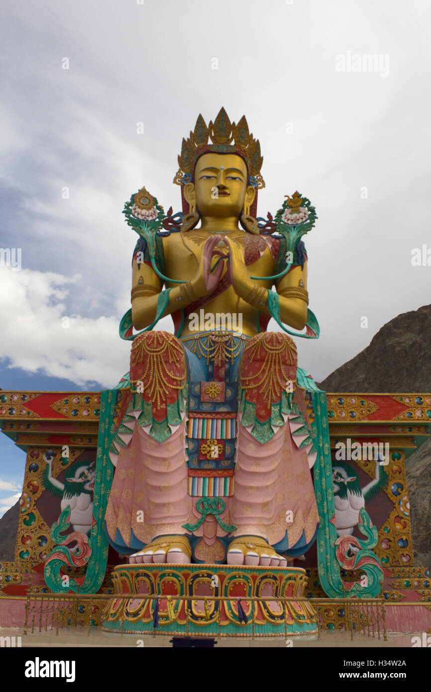 Maitreya Buddha, Diskit Monastero, Jammu e Kashmir India Foto Stock