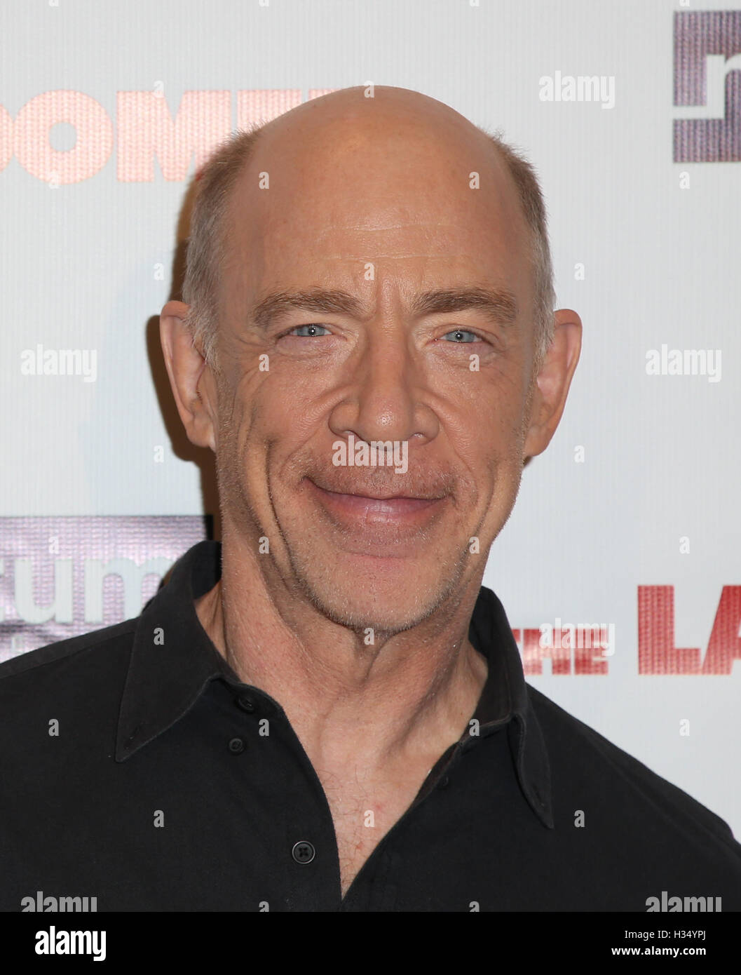 Los Angeles, Ca, Stati Uniti d'America. 03 ott 2016. BJ. K. Simmons assiste la premiere di Momentum Pictures' " Il tardivo Bloomer' a iPic teatri il 3 ottobre 2016 a Los Angeles, California. ( Credito: Parisa Afsahi/Media Punch)./Alamy Live News Foto Stock