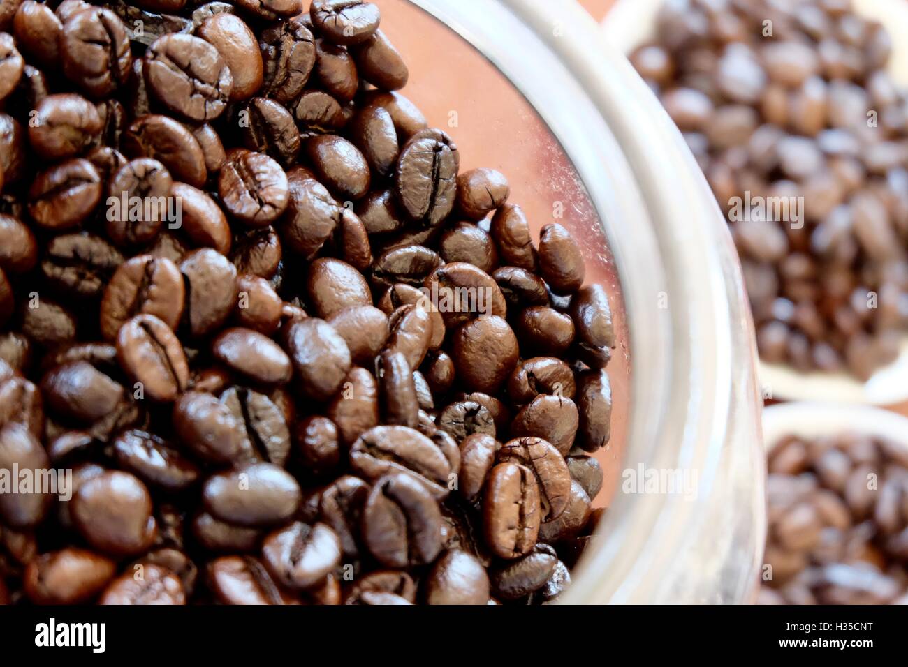 Arabica e Robusta la tostatura del caffè in Bao Loc - Vietnam Foto Stock