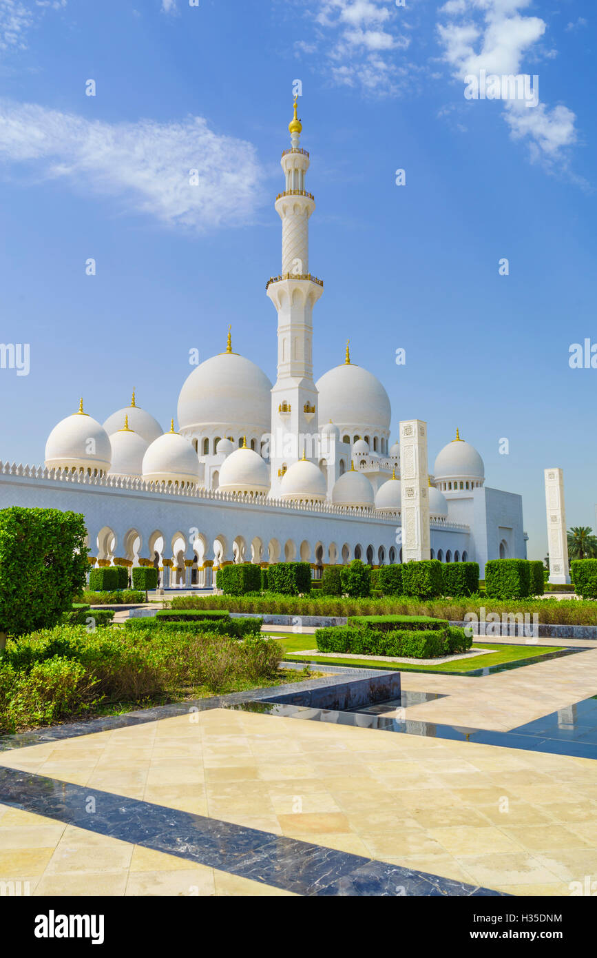 Sheikh Zayed Grande Moschea di Abu Dhabi, Emirati Arabi Uniti, Medio Oriente Foto Stock