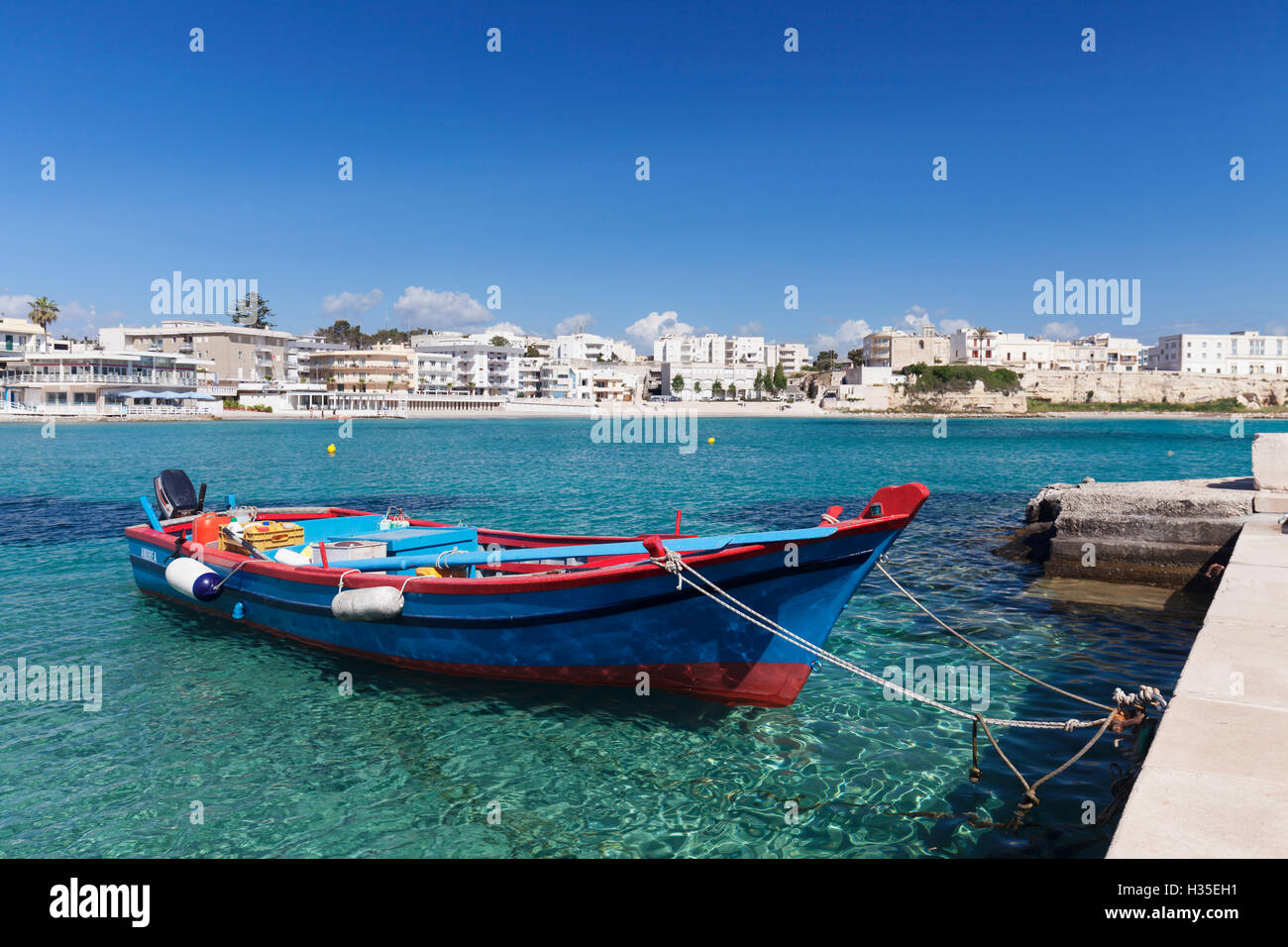 Barca da pesca, porto di Otranto e Lecce Provincia, Penisola Salentina, Puglia, Italia Foto Stock