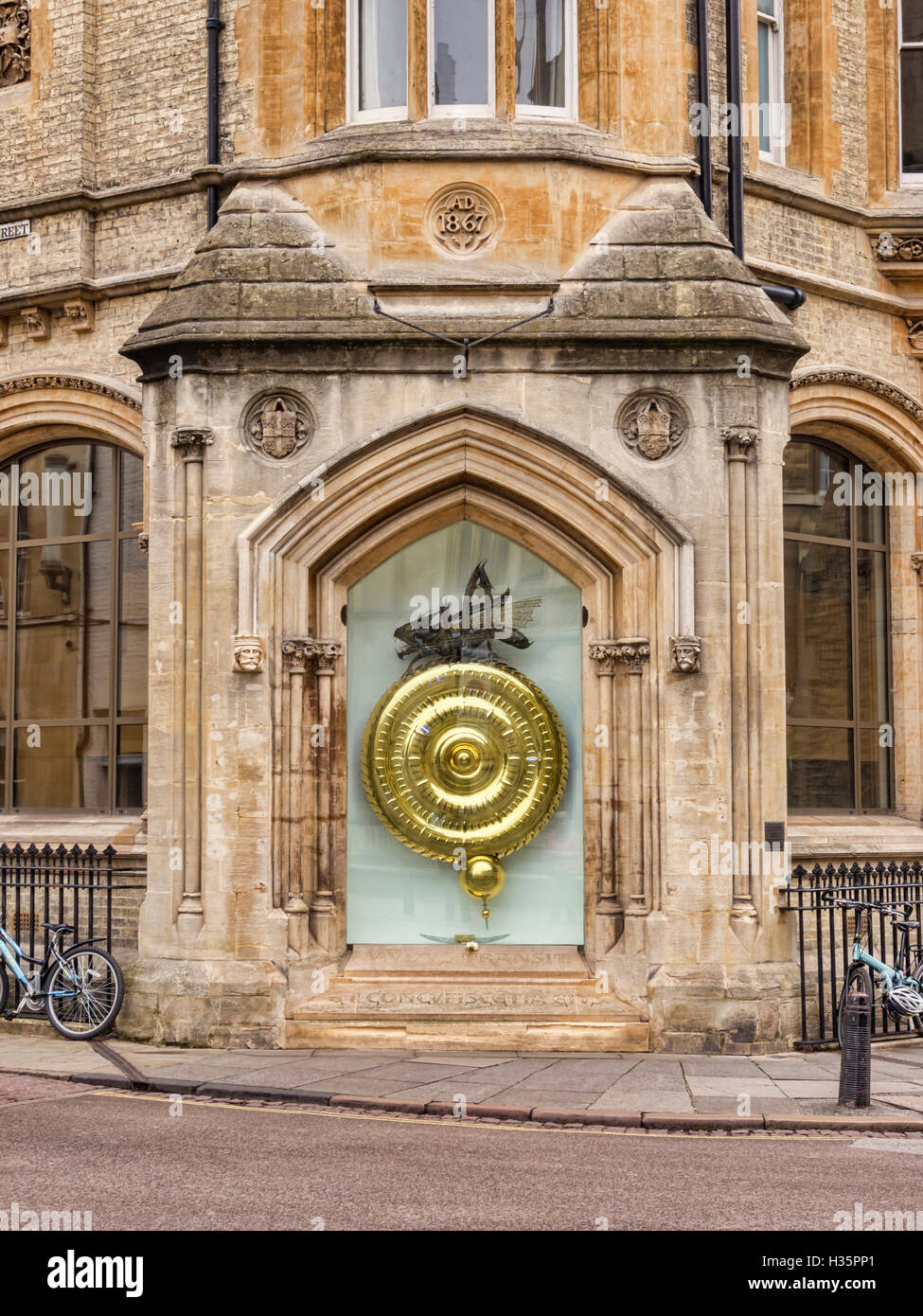 Il Corpus Clock, Trumpington Street, Cambridge, Inghilterra, Regno Unito Foto Stock