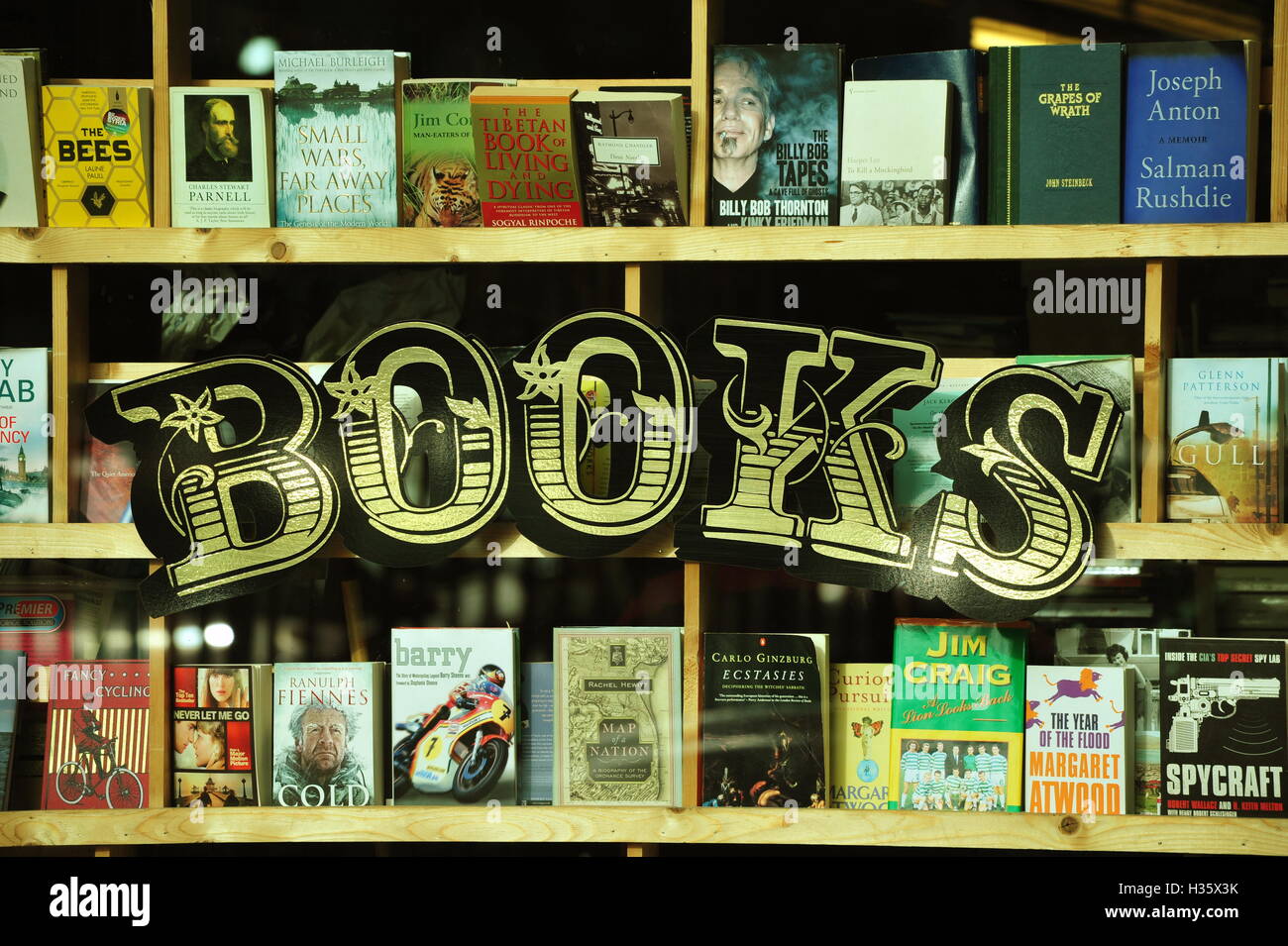 Book Store, Belfast, Ulster, UK. Foto Stock
