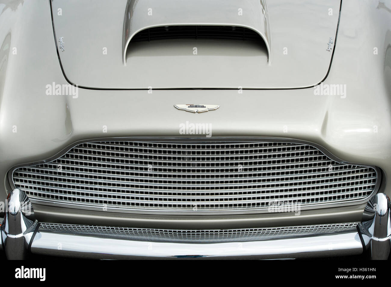 Raro 1960 Aston Martin DB4 Serie 1. Guida a sinistra. Regno Unito. Abstract Foto Stock