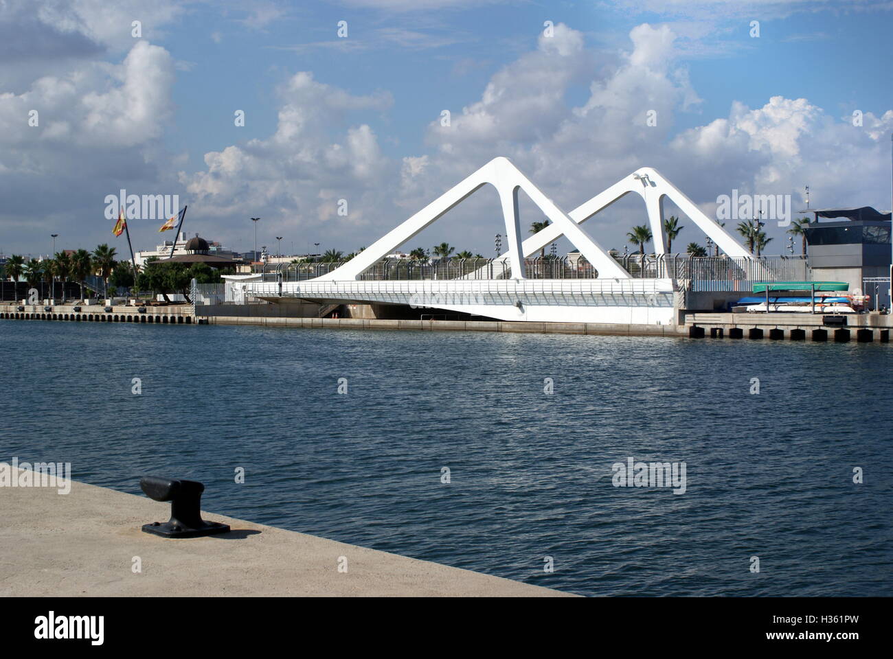 Ruotare ponte girevole, Marina Real Juan Carlos I, Valencia, Spagna Foto Stock