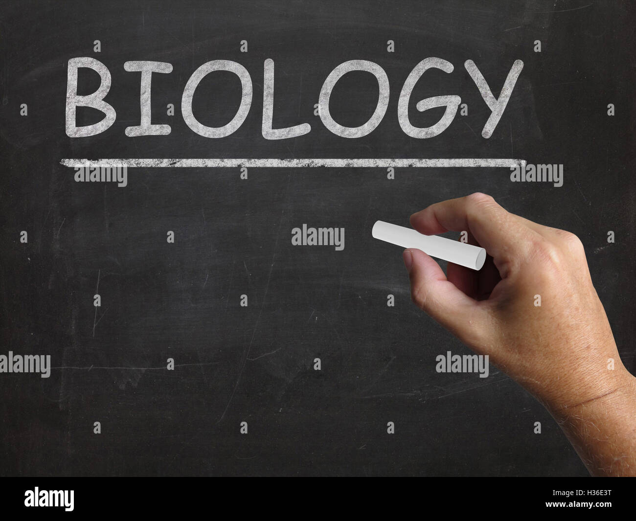 Biologia Blackboard mostra la scienza delle cose viventi Foto Stock