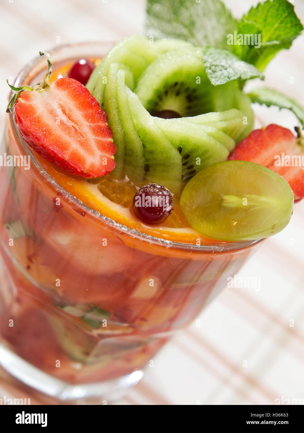 Cocktail di frutta insalate . Foto Stock