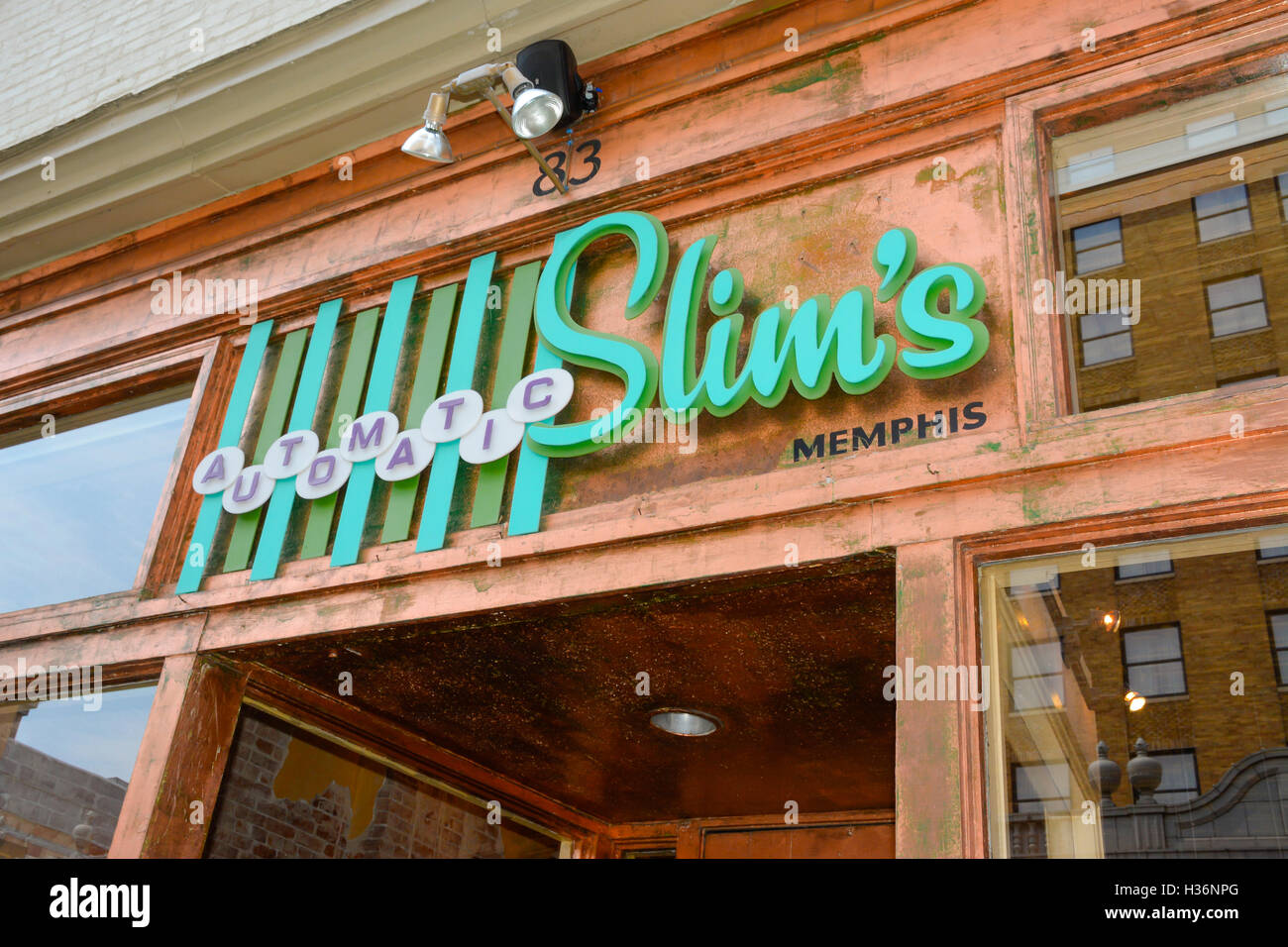 Retrò Slim automatico, Memphis, TN, è un elegante ristorante che serve cucina Americana con svasatura meridionale a sud la seconda strada Foto Stock