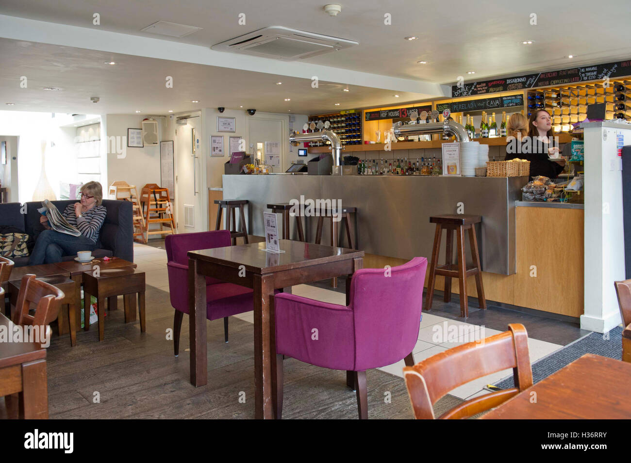 Il rubinetto sala bar, St. Ives, Cambridgeshire, Regno Unito. Foto Stock