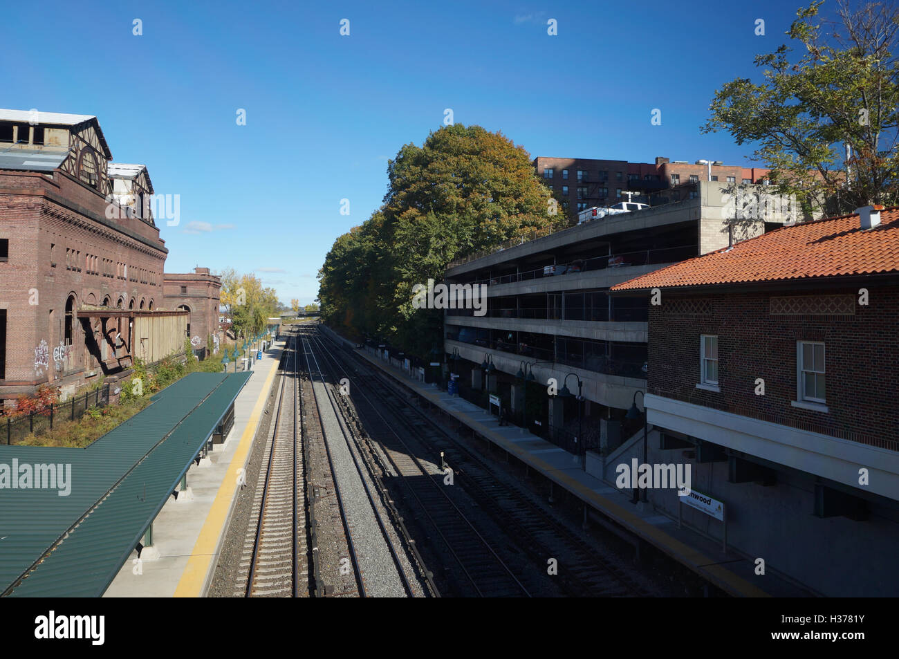 Visualizza in basso le tracce da Yonkers stazione ferroviaria Foto Stock