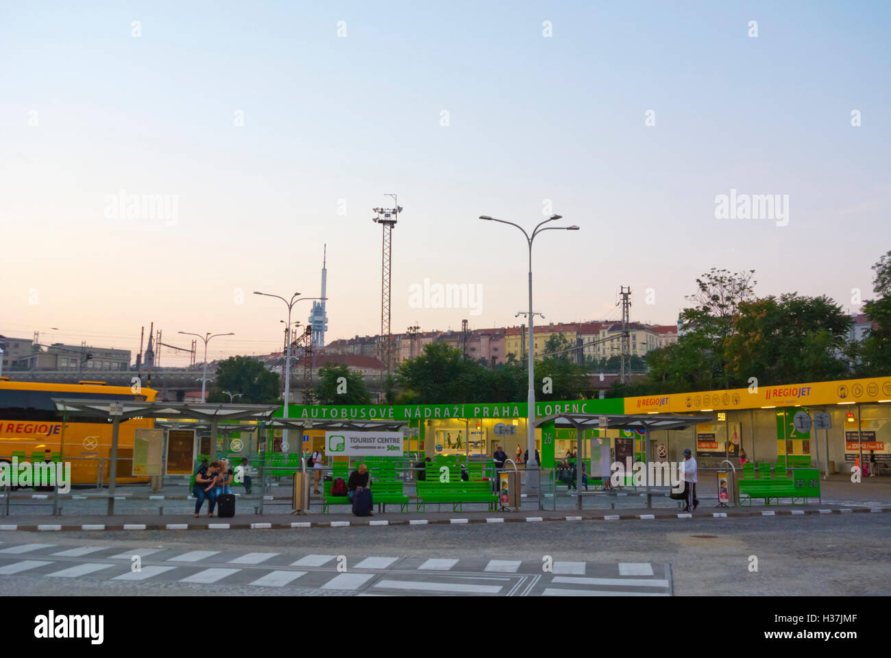 Stazione degli autobus Florenc, Praga, Repubblica Ceca Foto Stock