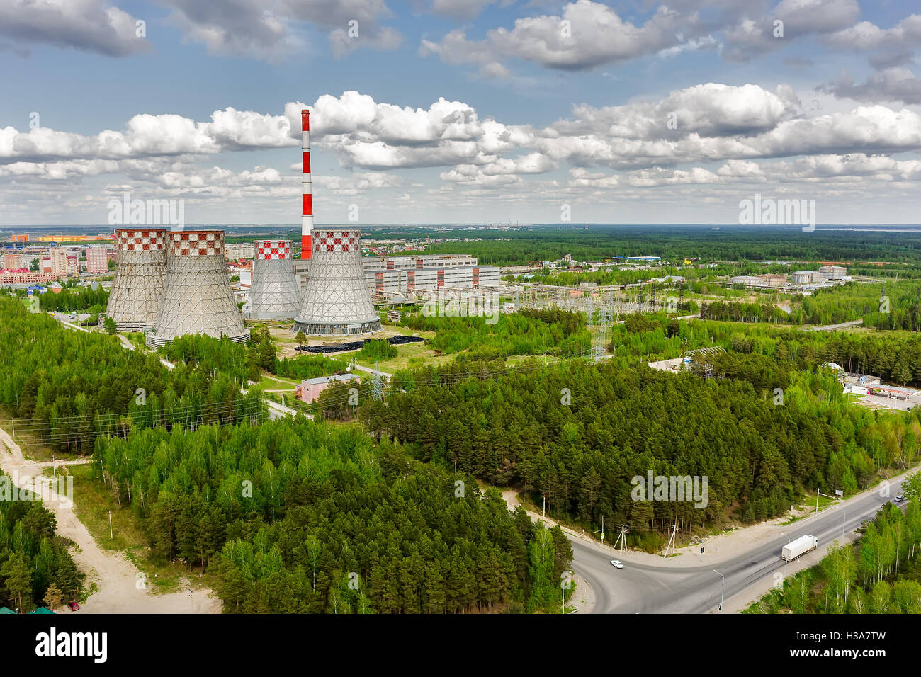 La produzione combinata di calore e di elettricità in fabbrica. Tyumen. La Russia Foto Stock