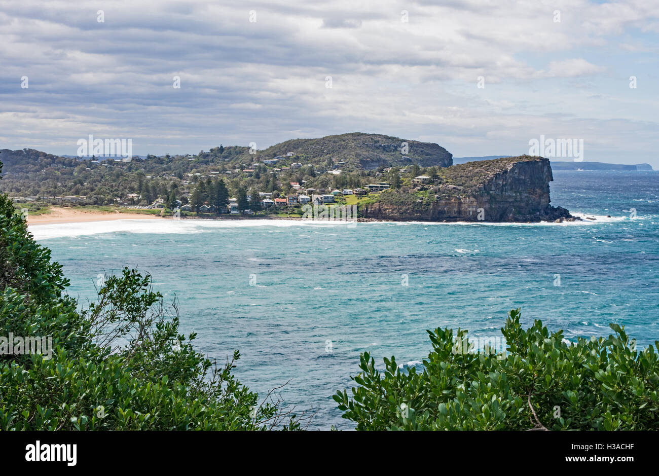 Cerca su Avalon Beach da Nord Bilgola testa Foto Stock