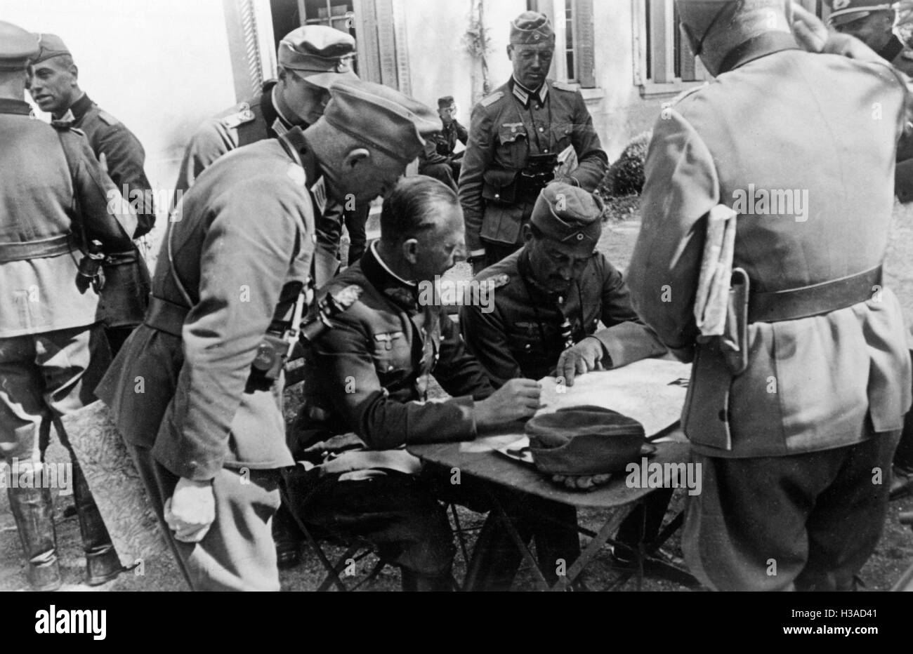 Generale incontro personale di un esercito tedesco Gruppo in Francia, 1940 Foto Stock