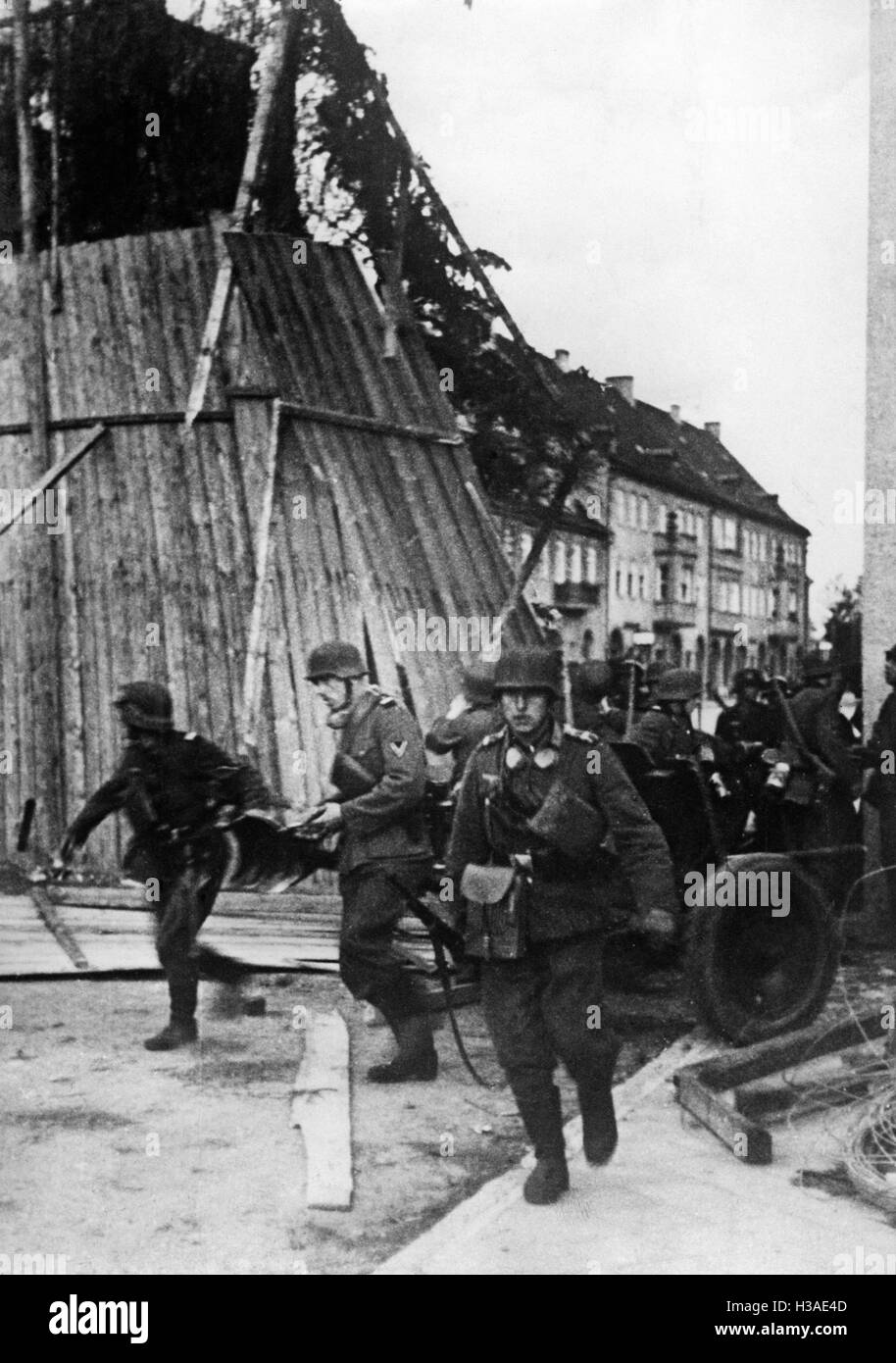 La fanteria tedesca all'inizio della campagna russa, 1941 Foto Stock