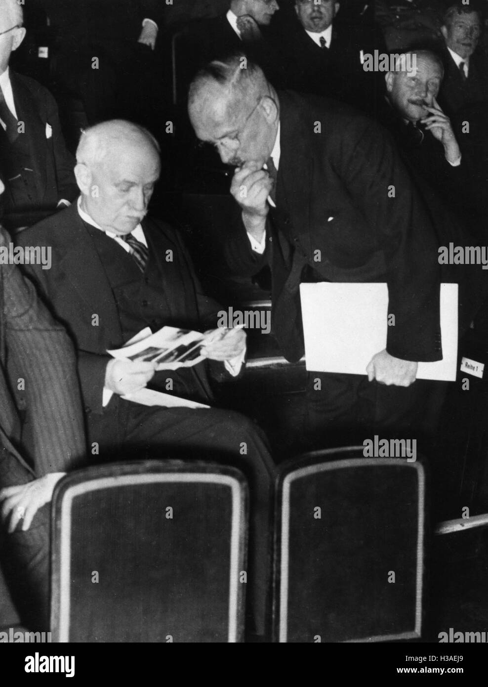 Prof.Bier e Prof.Sauerbruch, 1936 Foto Stock