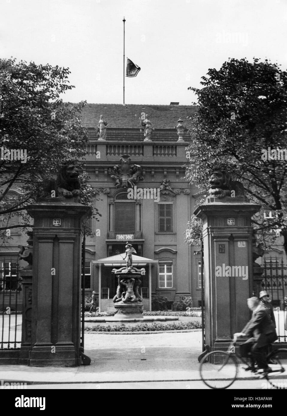 Il Palazzo Presidenziale a Berlino dopo la morte di Paul von Hindenburg, 1934 Foto Stock