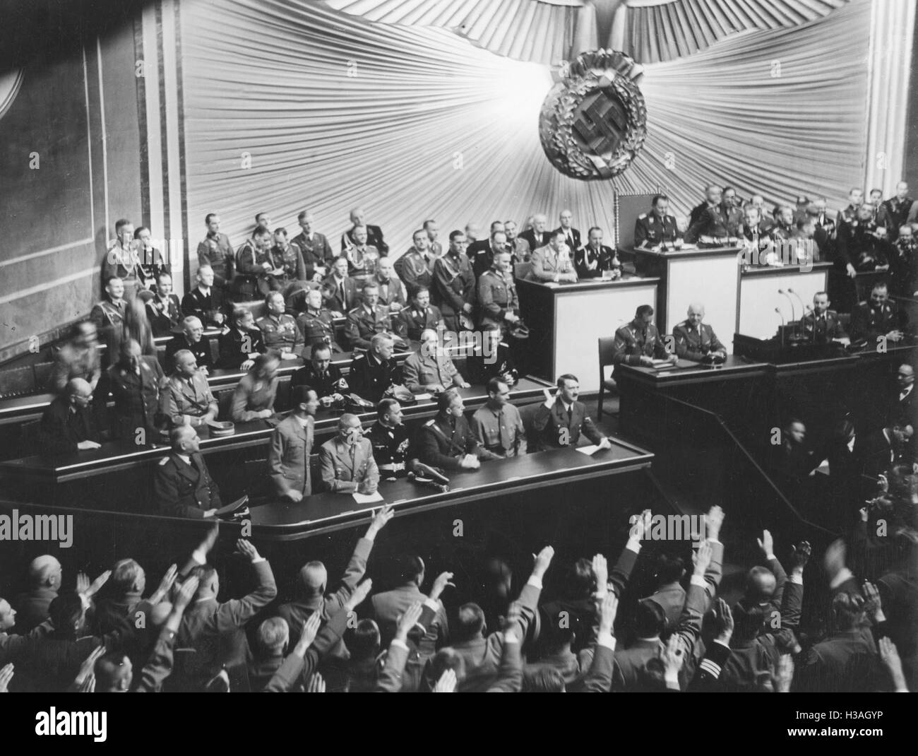 Sessione del Reichstag sulla dichiarazione di guerra contro la Polonia in Kroll Opera House a Berlino, 1939 Foto Stock