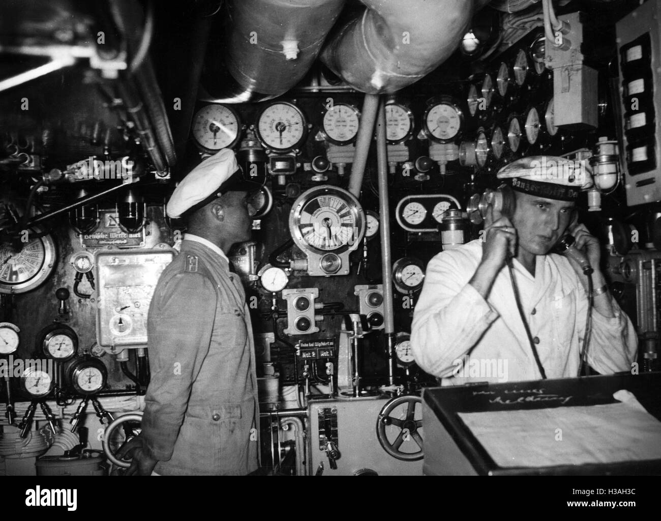 "Una cabina di manovra della corazzata 'Deutschland'', 1935' Foto Stock
