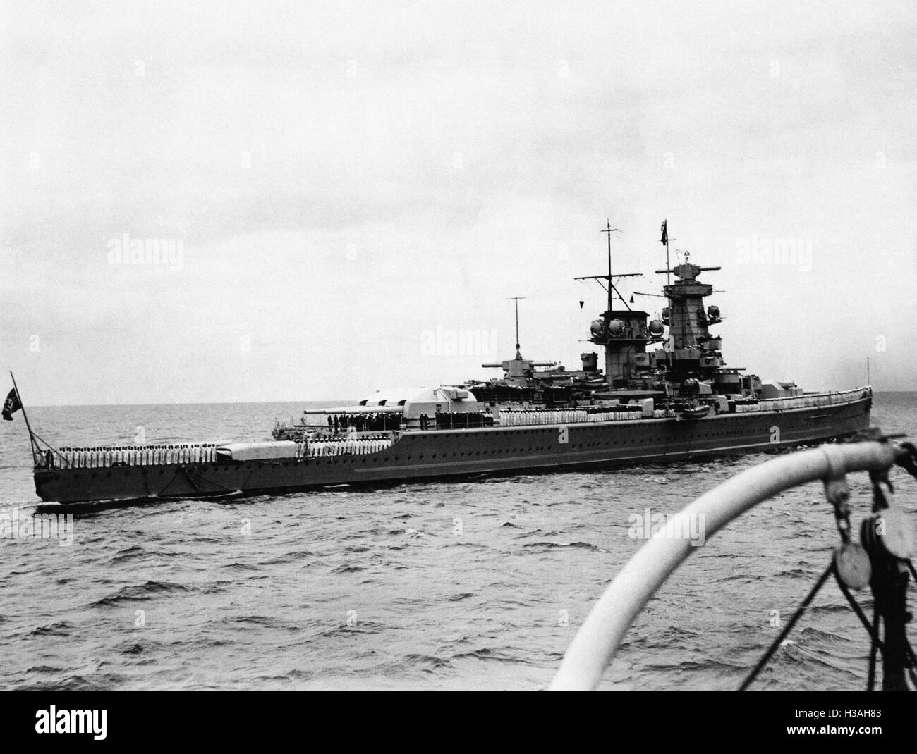 Parata navale prima di Adolf Hitler in Kiel, 1936 Foto Stock