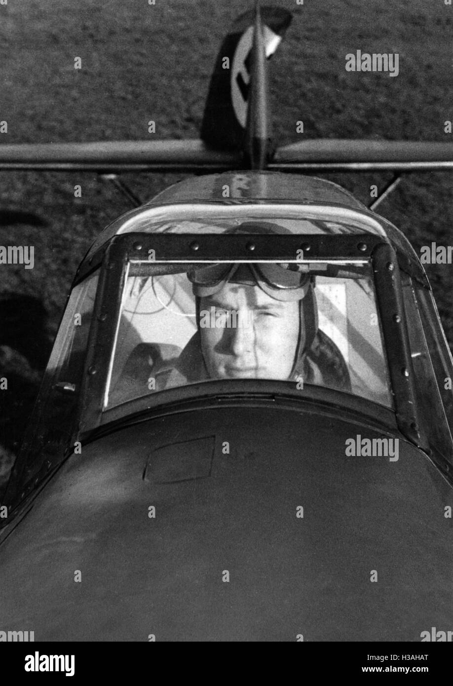 Il progetto pilota in un cockpit di un caccia, 1938 Foto Stock