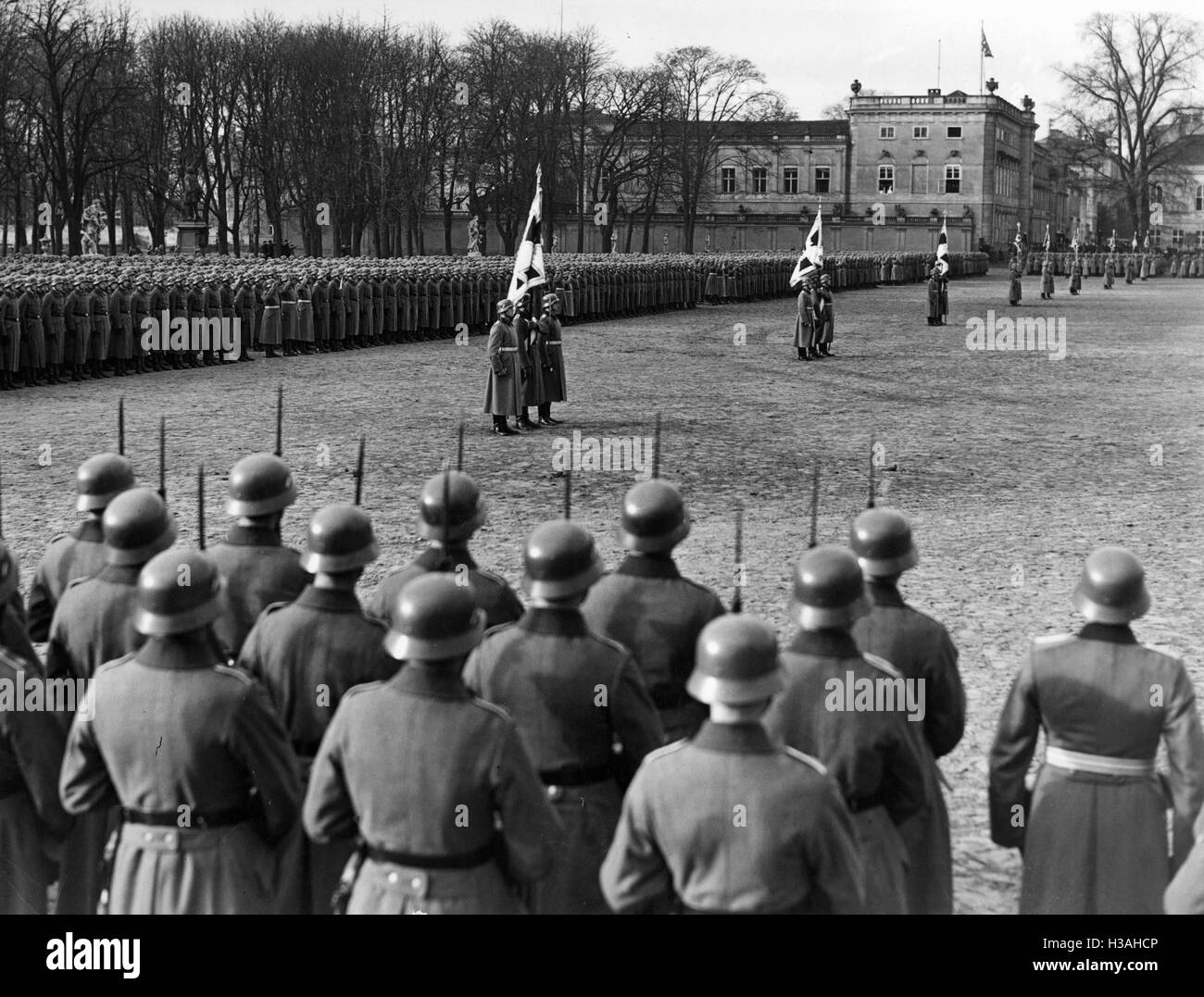 Prestazione di giuramento delle reclute nel Lustgarten a Potsdam, 1937 Foto Stock