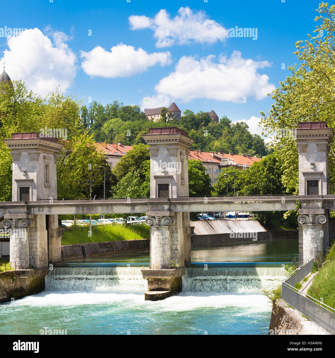Chiusa sul fiume Ljubljanica, Lubiana, Slovenia. Foto Stock