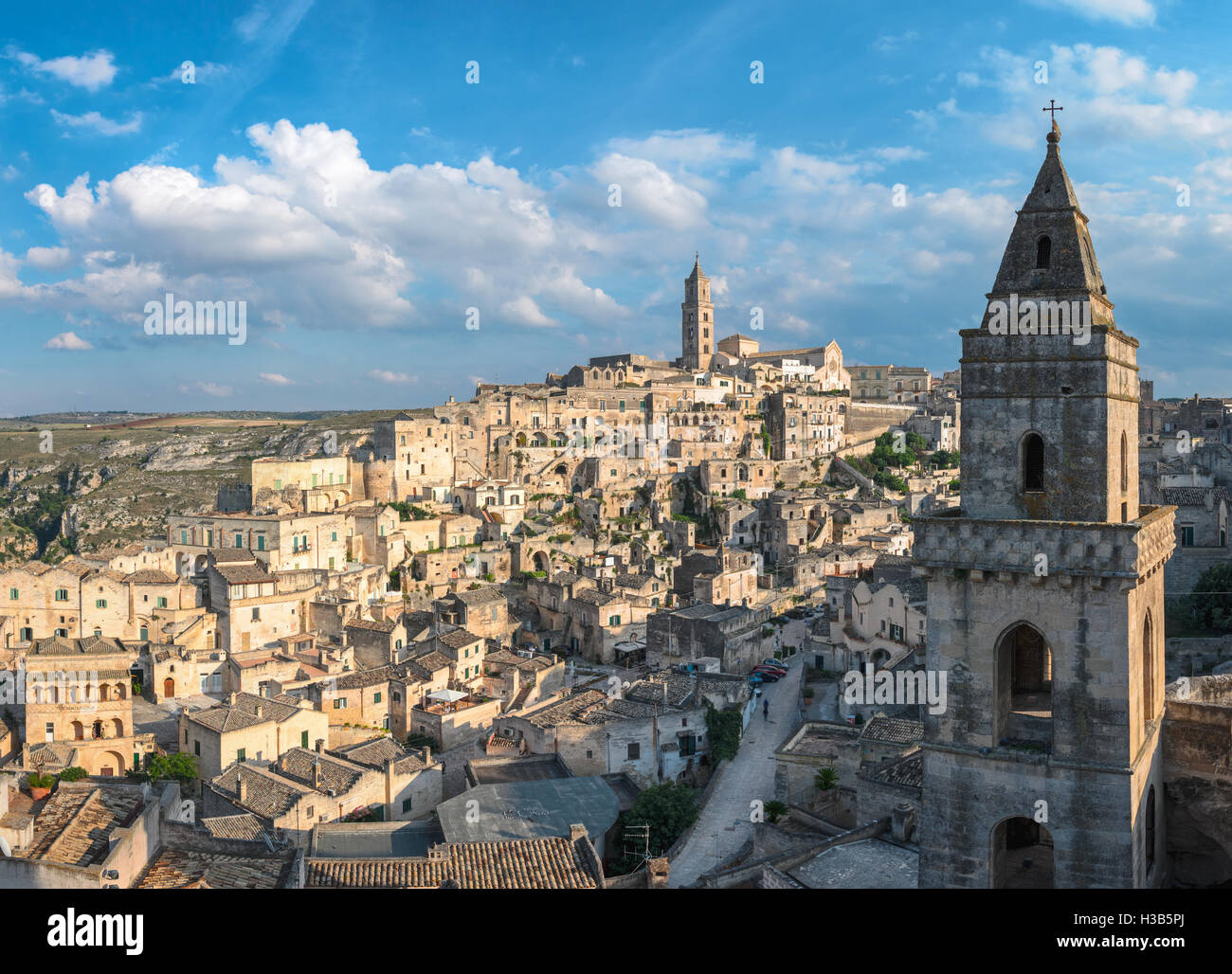 Matera (Basilicata Italia) Sasso Barisano al tramonto Foto Stock