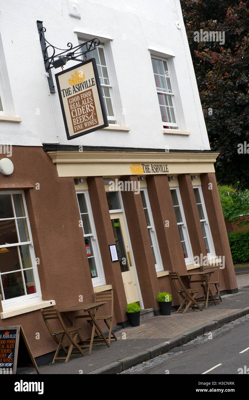 Il Ashville, una casa pubblica in Bedminster, Bristol, Regno Unito Foto Stock