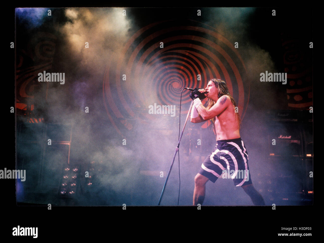 Red Hot Chili Peppers nella foto il Lug 18, 1992. Credito: Jay Blakesberg/MediaPunch Foto Stock