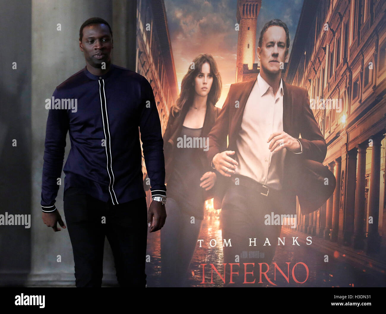 Firenze, Italia. Il 6 ottobre, 2016. Omar Sy Firenze il 6 ottobre 2016. "L'Inferno" Photocall, Premiere mondiale. Credito: insidefoto srl/Alamy Live News Foto Stock