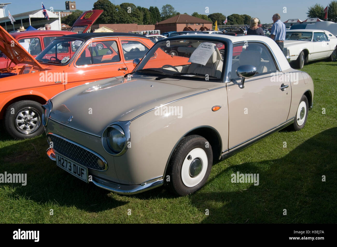 Nissan figaro retrò japanesse con stile Foto Stock