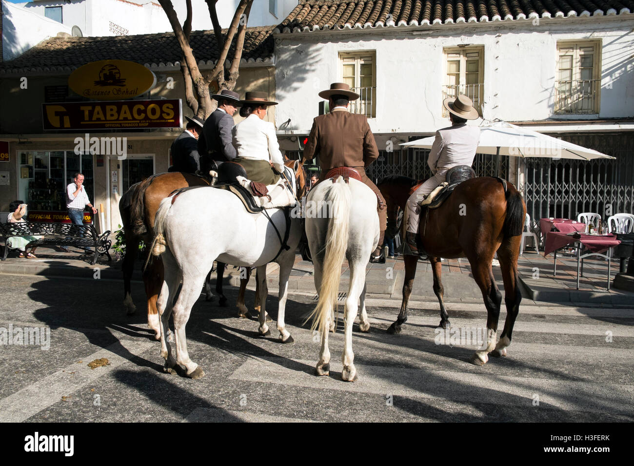 Fuengirola un caballo. Malaga, Spagna Foto Stock